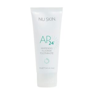 Pasta dental blanqueadora con flúor AP 24®️
